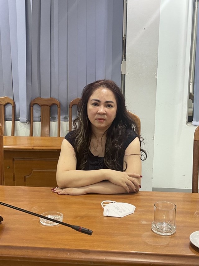 Công an TP HCM khởi tố, bắt giam bà Nguyễn Phương Hằng